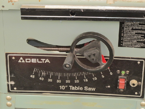 DELTA 34-670 TABLE SAW 10"