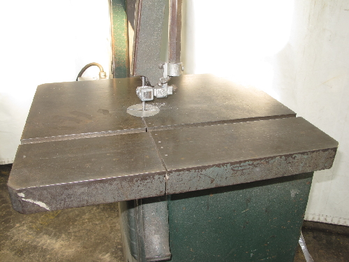 DELTA VERTICAL BAND SAW 20  