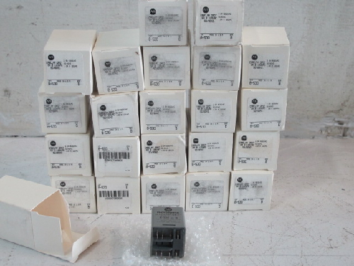 23 ALLEN BRADLEY 8 530 ELECTROMECHANICAL DPDT RELAYS  