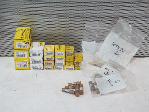 MIXED LOT OF 270 BUSSMAN FUSES, LPJ,FRN,FNQ,KTK,AGC  