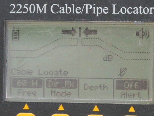 3M/DYNATEL 2250M UNDERGROUND CABLE/PIPE UTILITY LOCATOR  