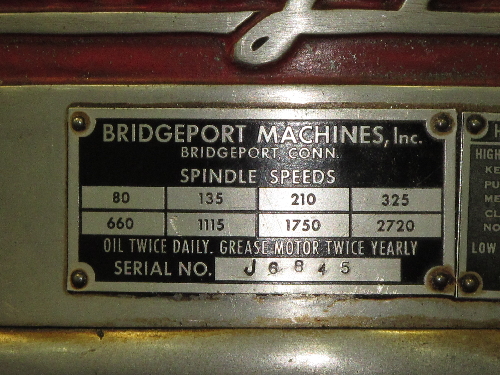 BRIDGEPORT VERTICAL MILL 9 X 36 1 HP, POWER TABLE  