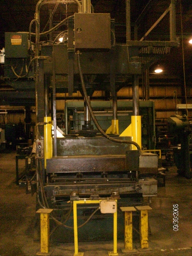 DAKE 27 344 4 POST HYDRAULIC PRESS 75 TON  50 x 80 be  