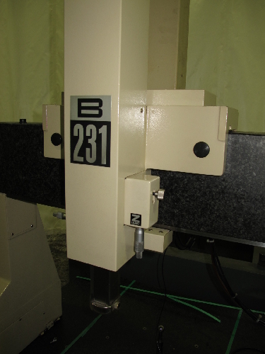 MITUTOYO B 231 CMM  