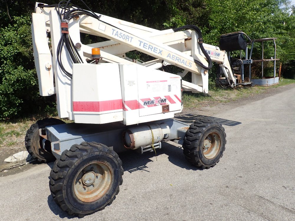 Used Terex Aerials Articulated Boom Lift HGR Industrial Surplus