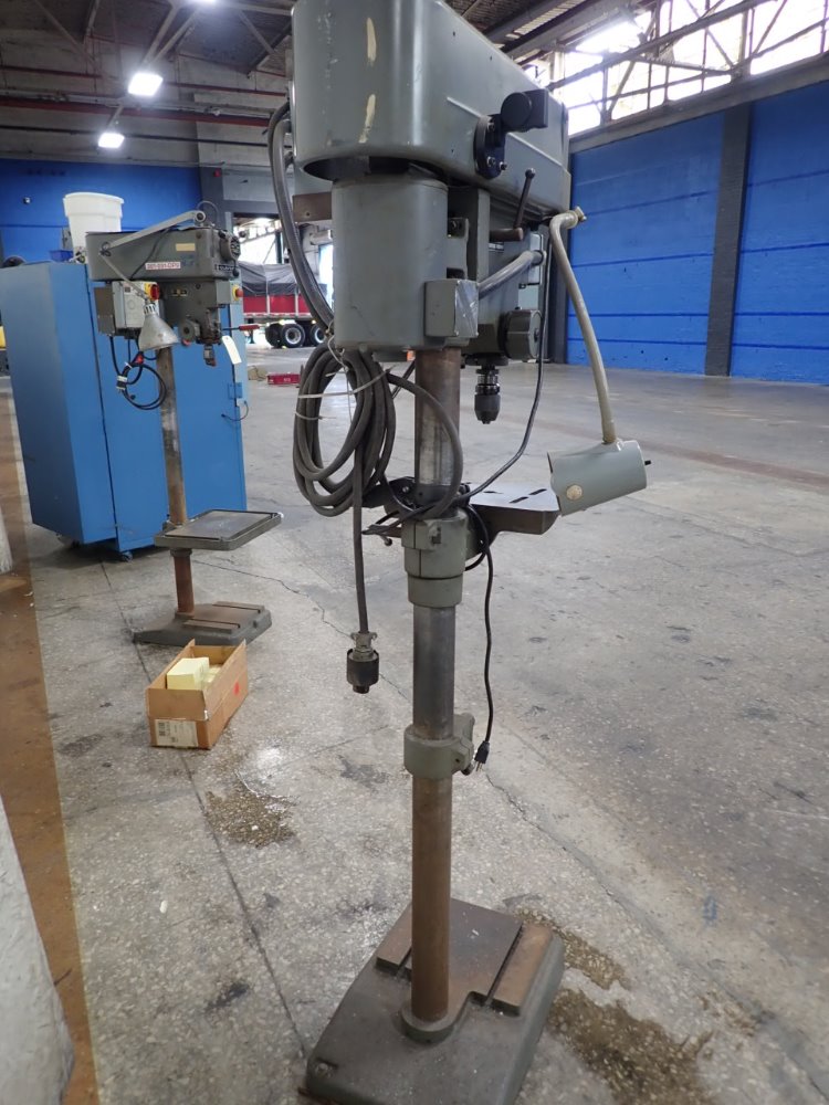 CLAUSING 1670 DRILL PRESS 7 1/2