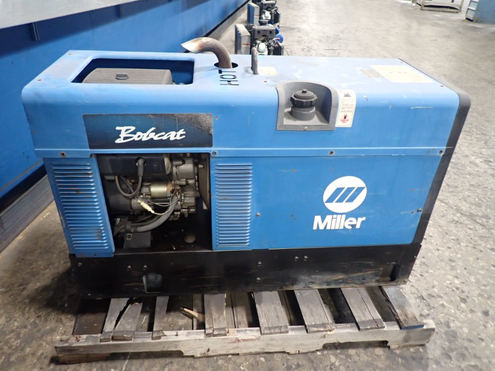 Used Miller Miller Bobcat 225 Gasoline Welder / Generator | HGR