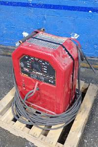 Lincoln Electric Ac225 Welder