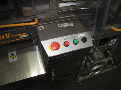 FUJI FW3400 FORM FILL SEAL MACHINE  