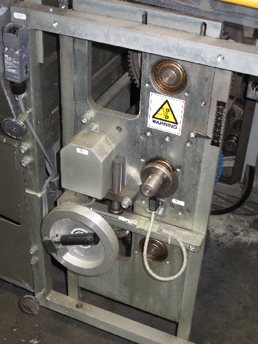 FUJI FW3400 FORM FILL SEAL MACHINE  